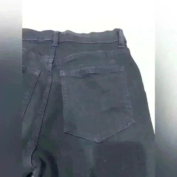 Reformation Black “high and‎ skinny” Jean in faded black destroyed Size 27 - Picture 16 of 16